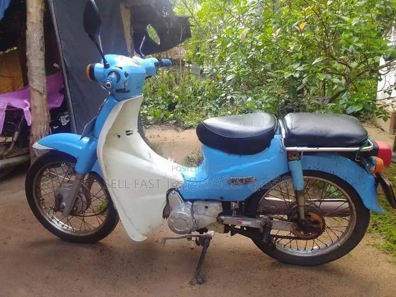 Honda Super Cub 2011
