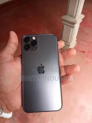 Apple iPhone 11 Pro (Used)