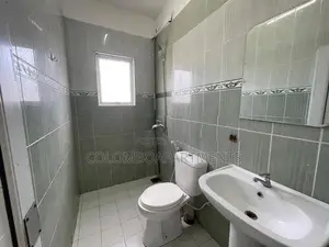 2-Bhk Fully Furnished Apartment Short-Term Rental in Wellawatte