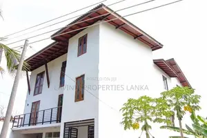 Luxury 4 Bedroom House for Sale – Panadura - ASH049H