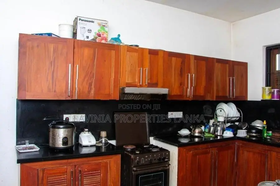 Luxury 4 Bedroom House for Sale – Panadura - ASH049H