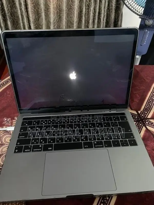 Apple MacBook Pro