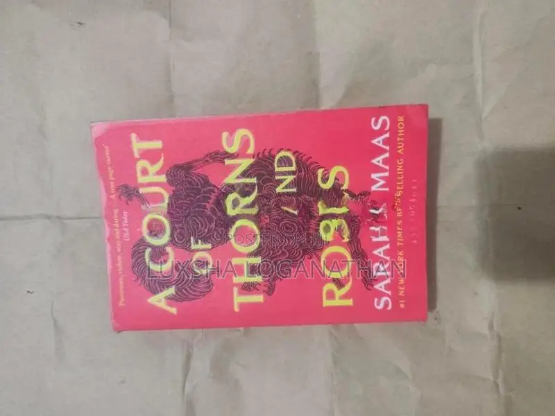 A Court of Thorns Book Set