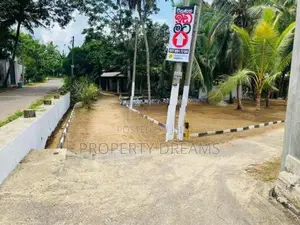 Residential Land for Sale Athurugiriya