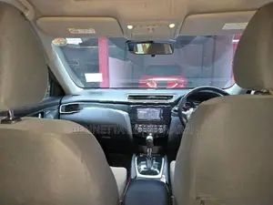 Nissan X-Trail 2016