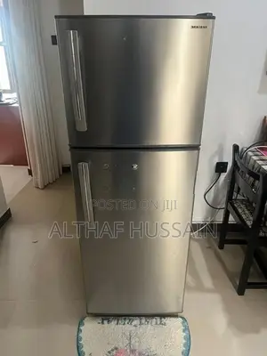 Damro Refrigerator 250L
