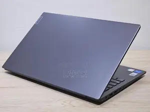 Lenovo V15 G3 IAP Core i5 1235U 12th GEN 15.6 FullHD 8GB RAM