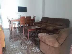 2-BHK Fully Furnished Apartment Short-Term Rental in Wellawatte