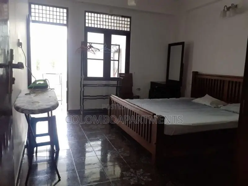 2-BHK Fully Furnished Apartment Short-Term Rental in Wellawatte