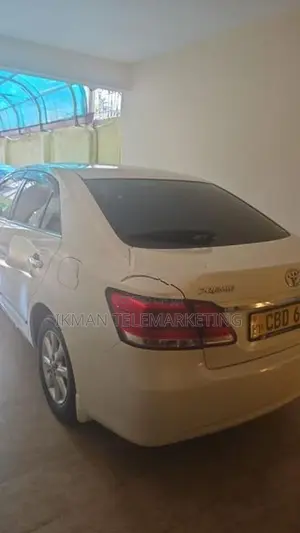 Toyota Premio 2018