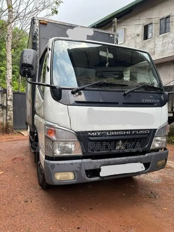 Mitsubishi Canter 2015