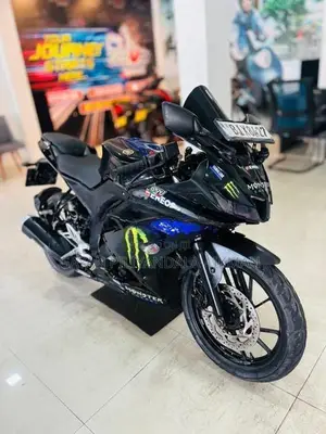 Yamaha R15 2019