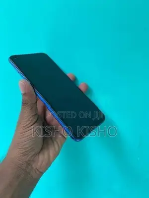 Realme 6i 6 (Used)