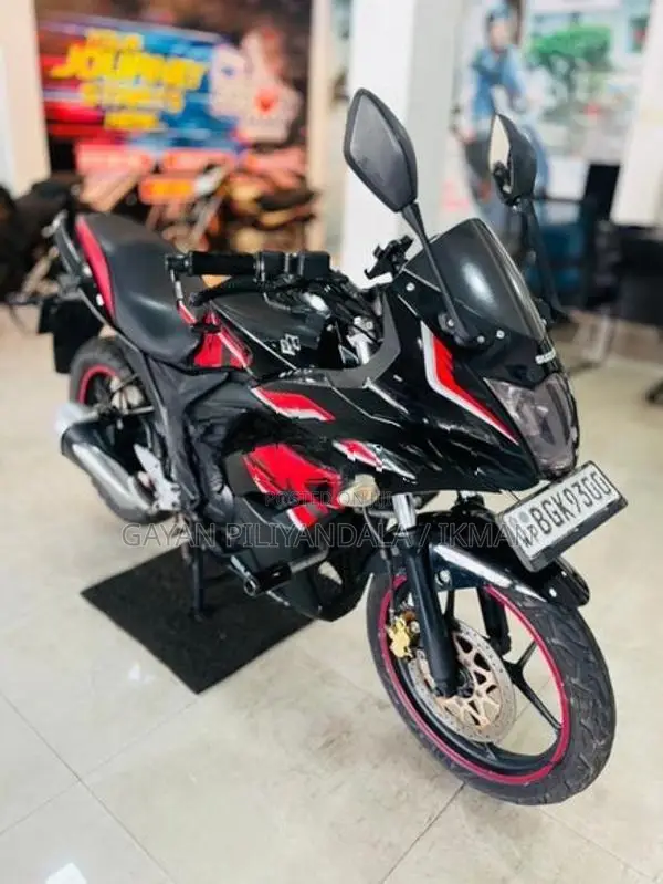 Suzuki Gixxer 2018