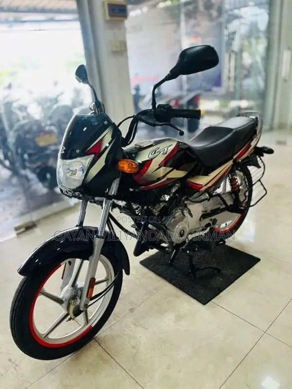 Bajaj CT100 2025
