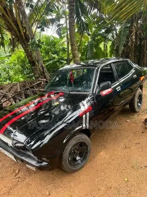 Nissan Sunny 1975