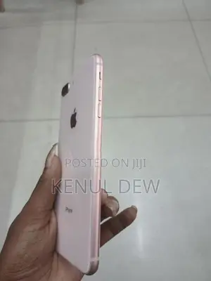 Apple iPhone 8 Plus (Used)
