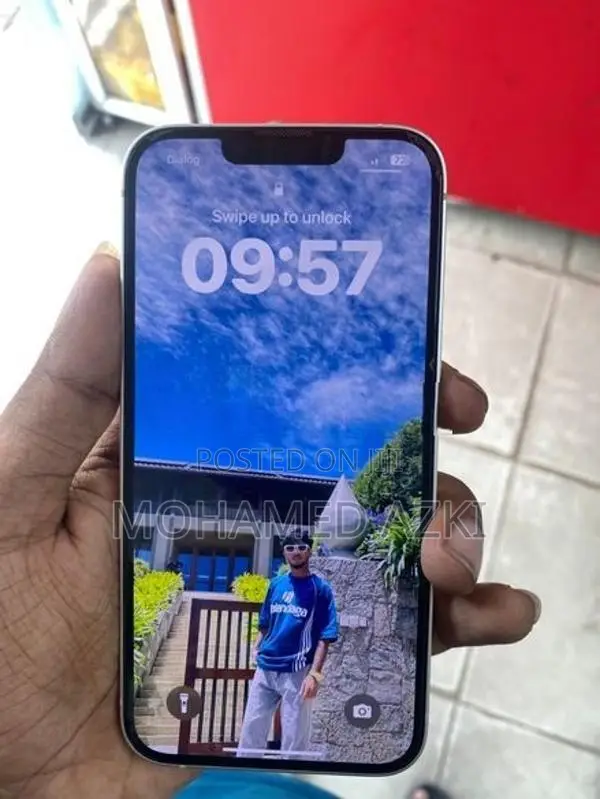 Apple iPhone 14 (Used)