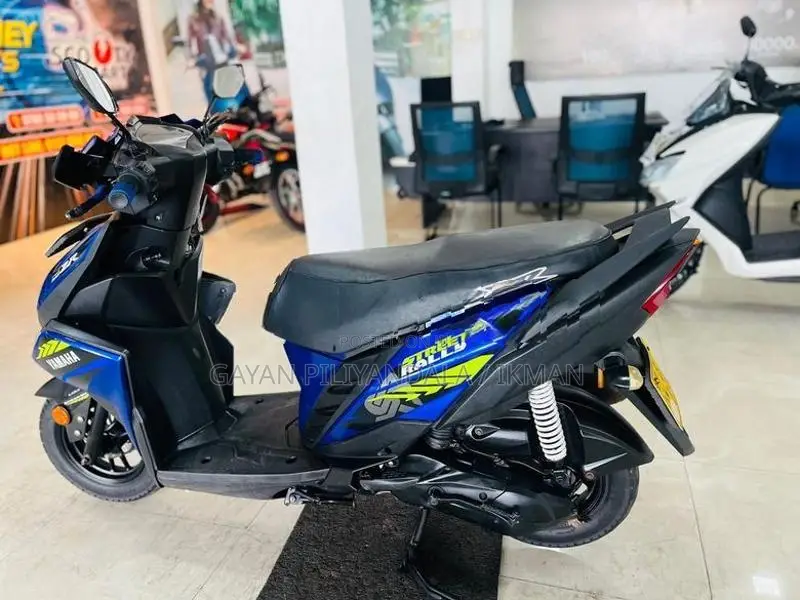 Yamaha Ray ZR Street Rally 2020
