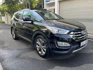 Hyundai Santa Fe highest grade 2014