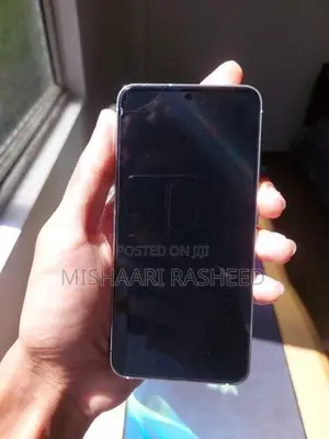 Samsung Galaxy S23 (Used)