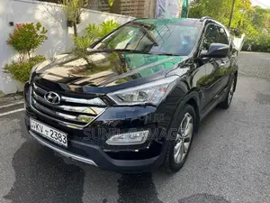 Hyundai Santa Fe highest grade 2014