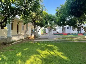 Kaduwela - 441 perches of land with buildings is for sale (SSPL-417)