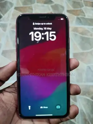 Apple iPhone XR (Used)
