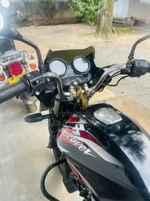 Bajaj Discover 100 2011