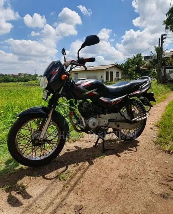Bajaj CT100 2018