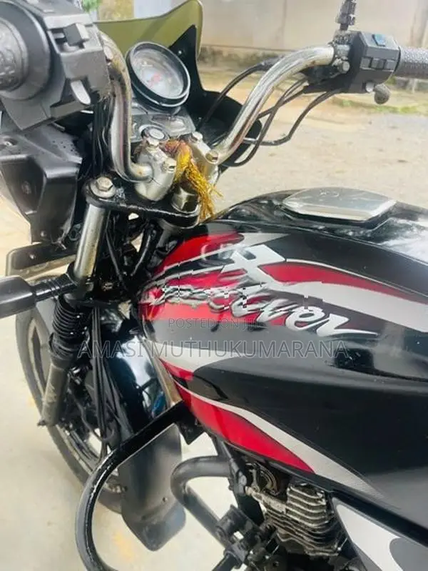 Bajaj Discover 100 2011