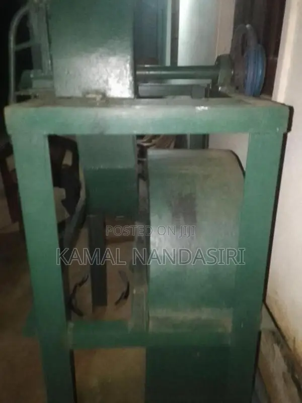 Pol Leli Machine