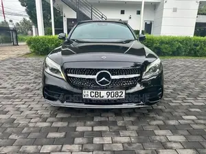 Mercedes Benz C200 Premium Plus 2019