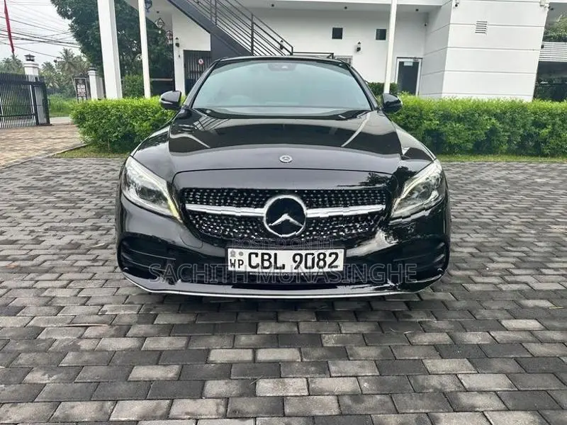 Mercedes Benz C200 Premium Plus 2019