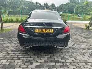 Mercedes Benz C200 Premium Plus 2019