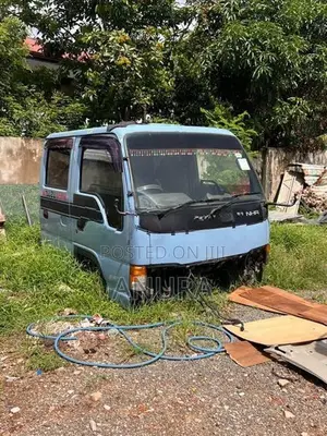 Isuzu Crew Cab Cabin