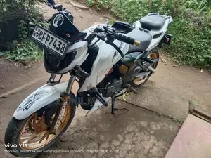 TVS Apache RTR 200 2017