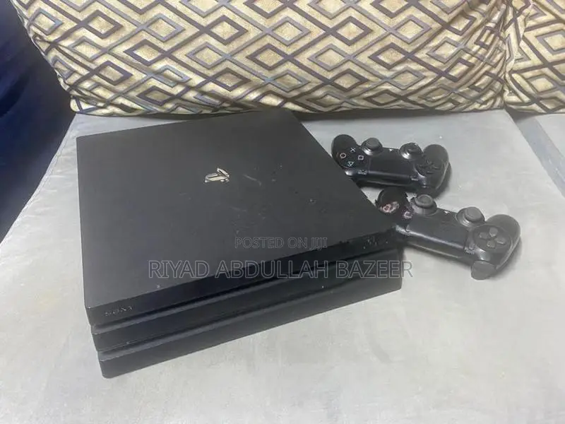 PS4 Pro 1TB