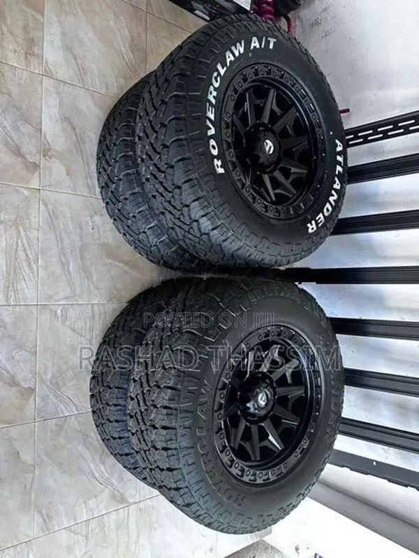 18” Rims with 285/65R18 Tires