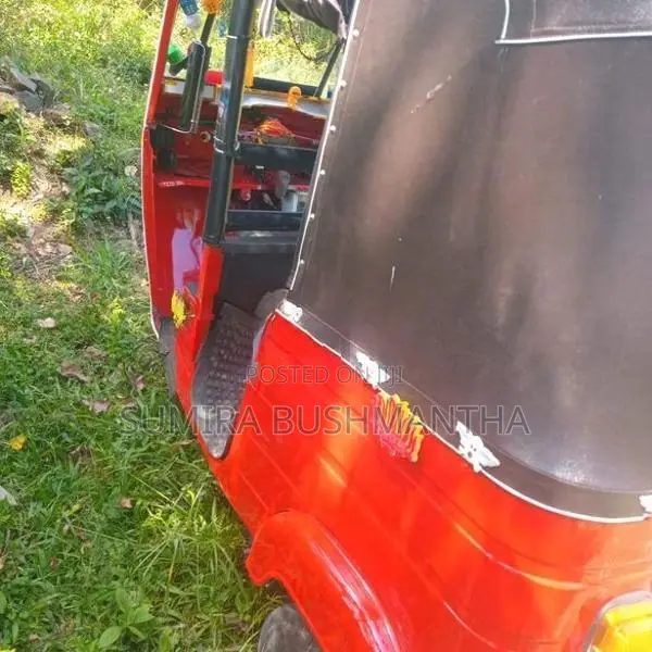 Bajaj RE 2 Stroke 2004
