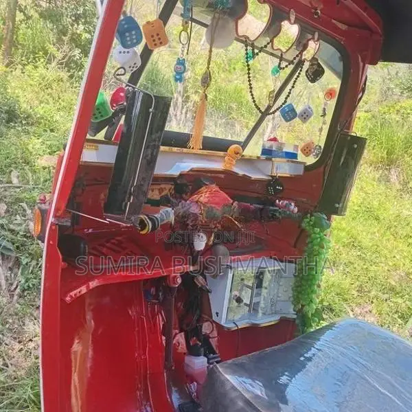 Bajaj RE 2 Stroke 2004