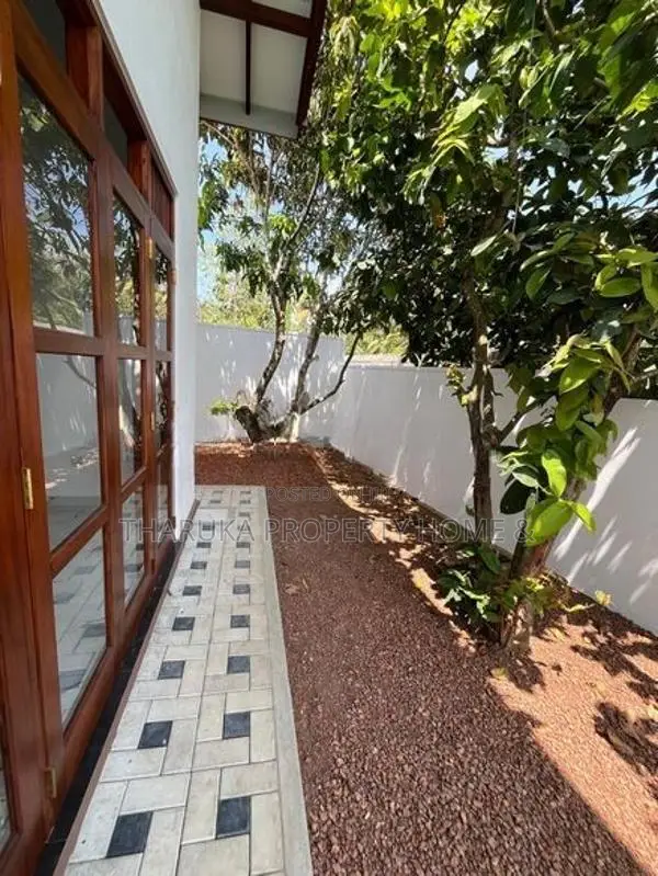 Brand New House for Sale Piliyandala