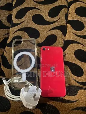 Apple iPhone SE 2 (Used)