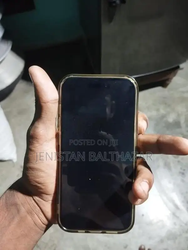 Apple iPhone 14 Pro (Used)