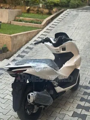 Honda PCX160 2025