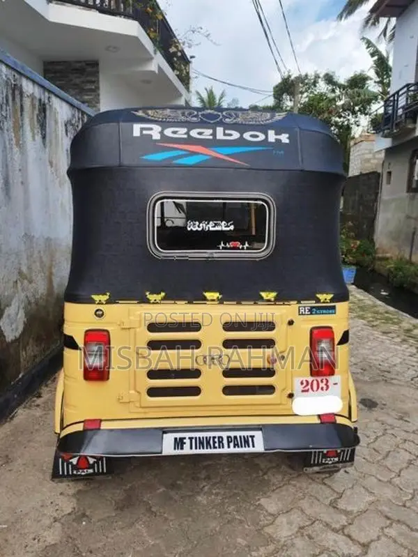 Bajaj RE 1996