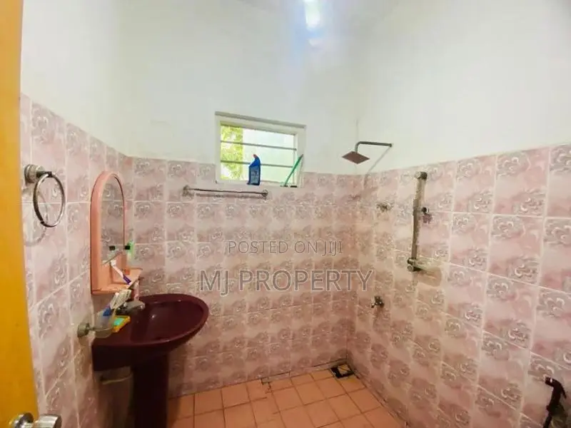 (IS-1018) Valuable Two Storey House Sale in Kottawa