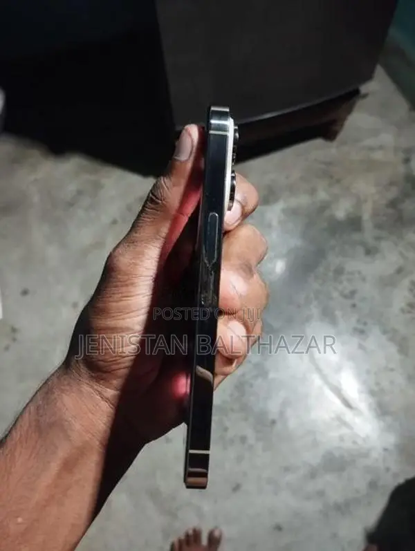 Apple iPhone 14 Pro (Used)