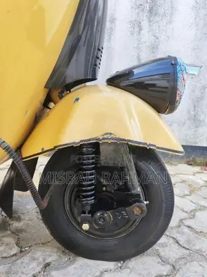 Bajaj RE 1996