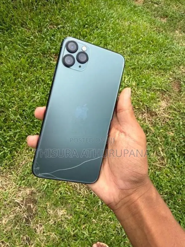 Apple iPhone 11 Pro Max (Used)